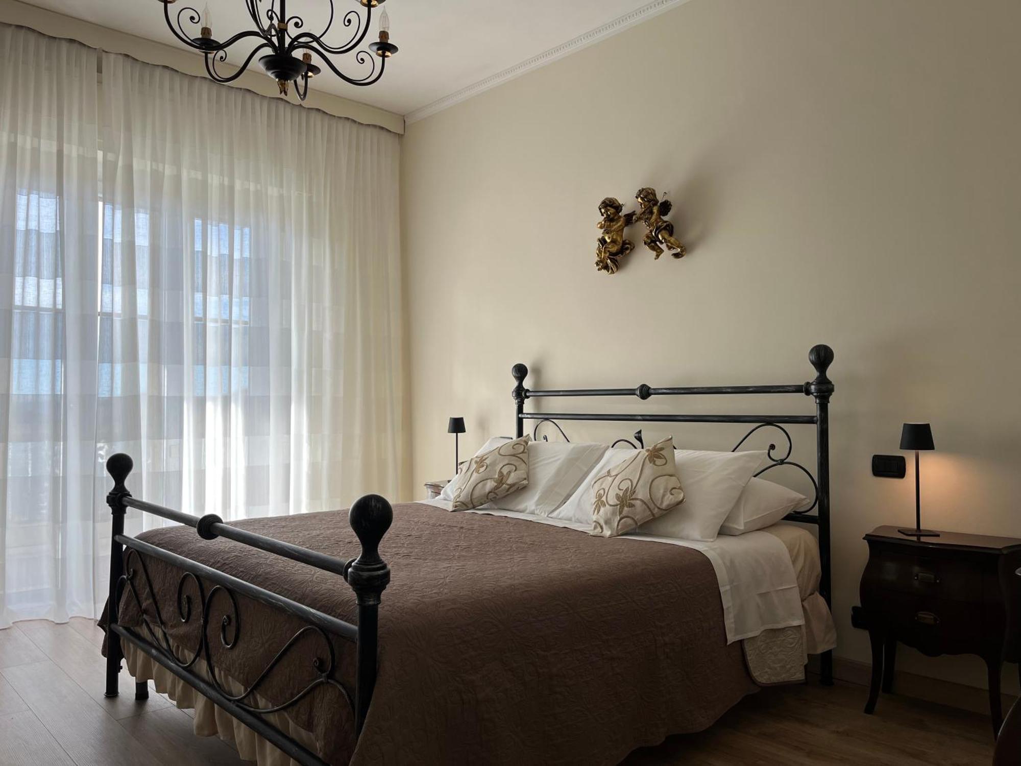 Vittore 11 Square Verbania Exterior photo